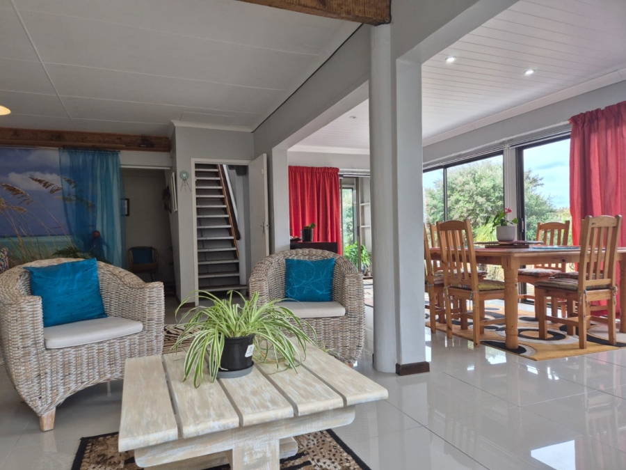 4 Bedroom Property for Sale in Stilbaai Wes Western Cape